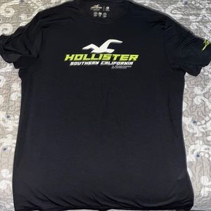 Hollister Short Sleeve Shirt